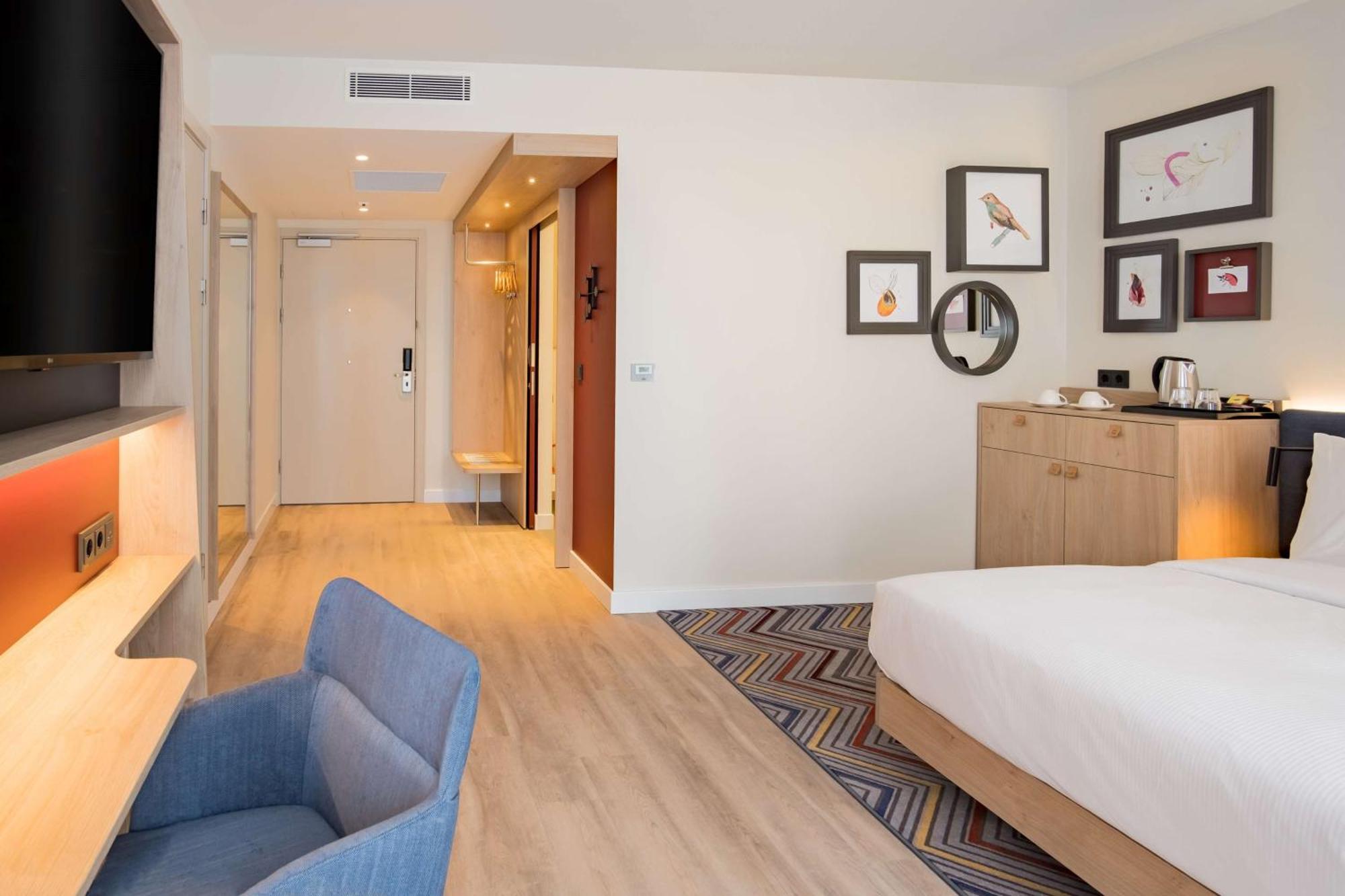 Hampton By Hilton Riga Airport Hotel Marupe Exterior photo